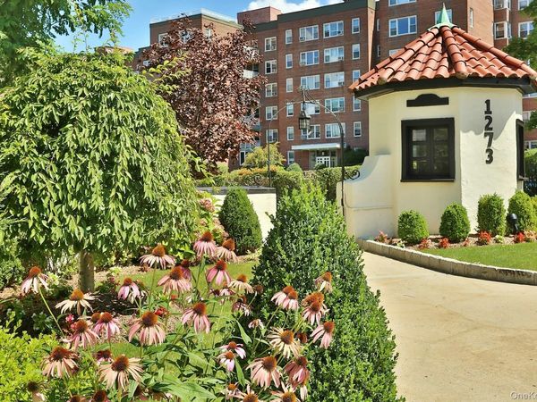 1273 North Avenue, Unit Ent 7 5gh, New Rochelle, NY 10804