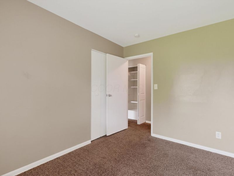 6513 Portsmouth Drive, Reynoldsburg, OH 43068 Photo 14