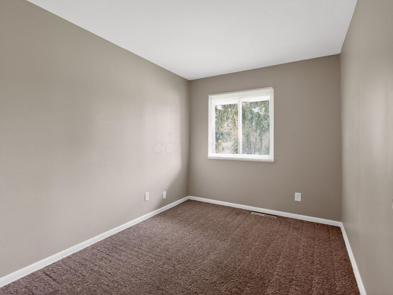 6513 Portsmouth Drive, Reynoldsburg, OH 43068 Photo 5