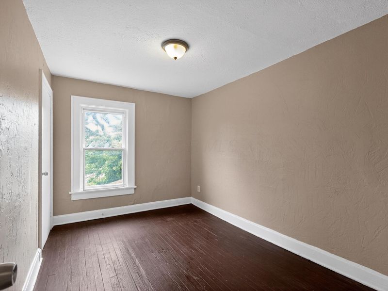1796 Melrose Avenue , Columbus, OH 43224 Photo 9