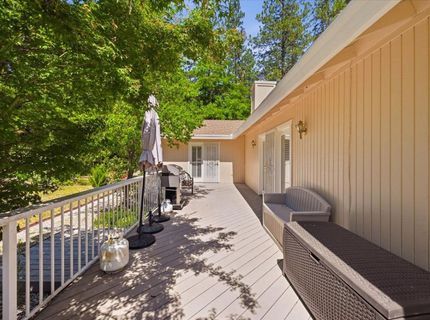 12600 Friar Tuck Rd, Grass Valley, CA 95949 Photo