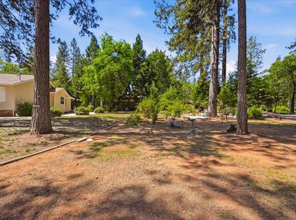 12600 Friar Tuck Rd, Grass Valley, CA 95949 Photo