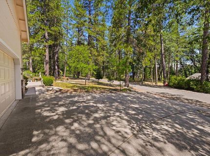 12600 Friar Tuck Rd, Grass Valley, CA 95949 Photo