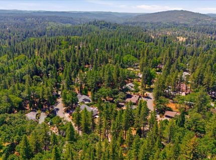 12600 Friar Tuck Rd, Grass Valley, CA 95949 Photo