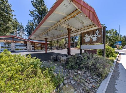 2774 Lake Tahoe Blvd, South Lake Tahoe, CA 96150 Photo