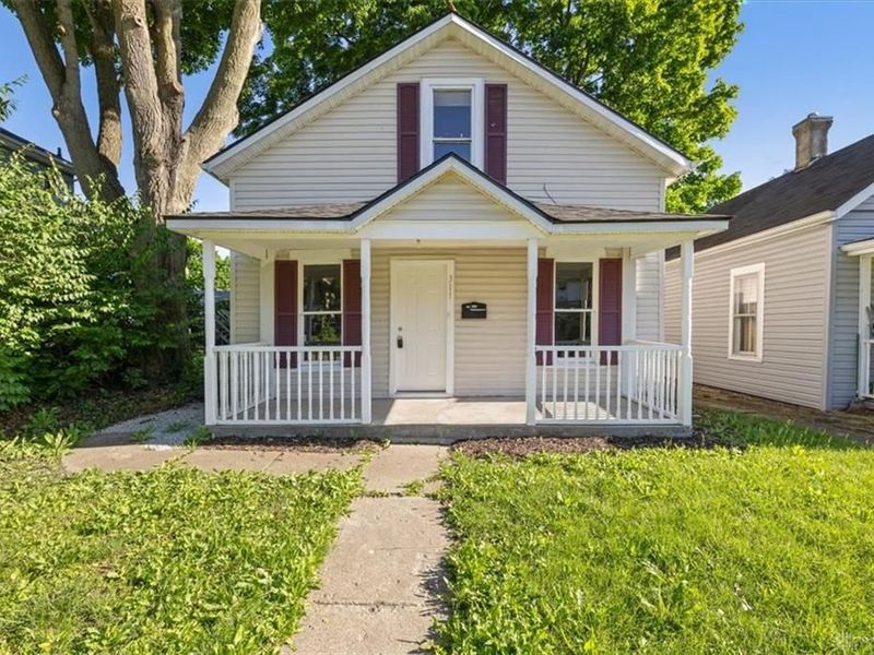 311 W Church Street, Urbana, OH 43078 Photo 2