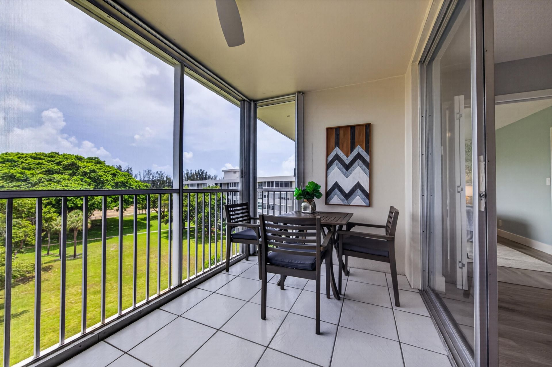 2650 S Course Drive, Unit 603, Pompano Beach, FL 33069 Photo
