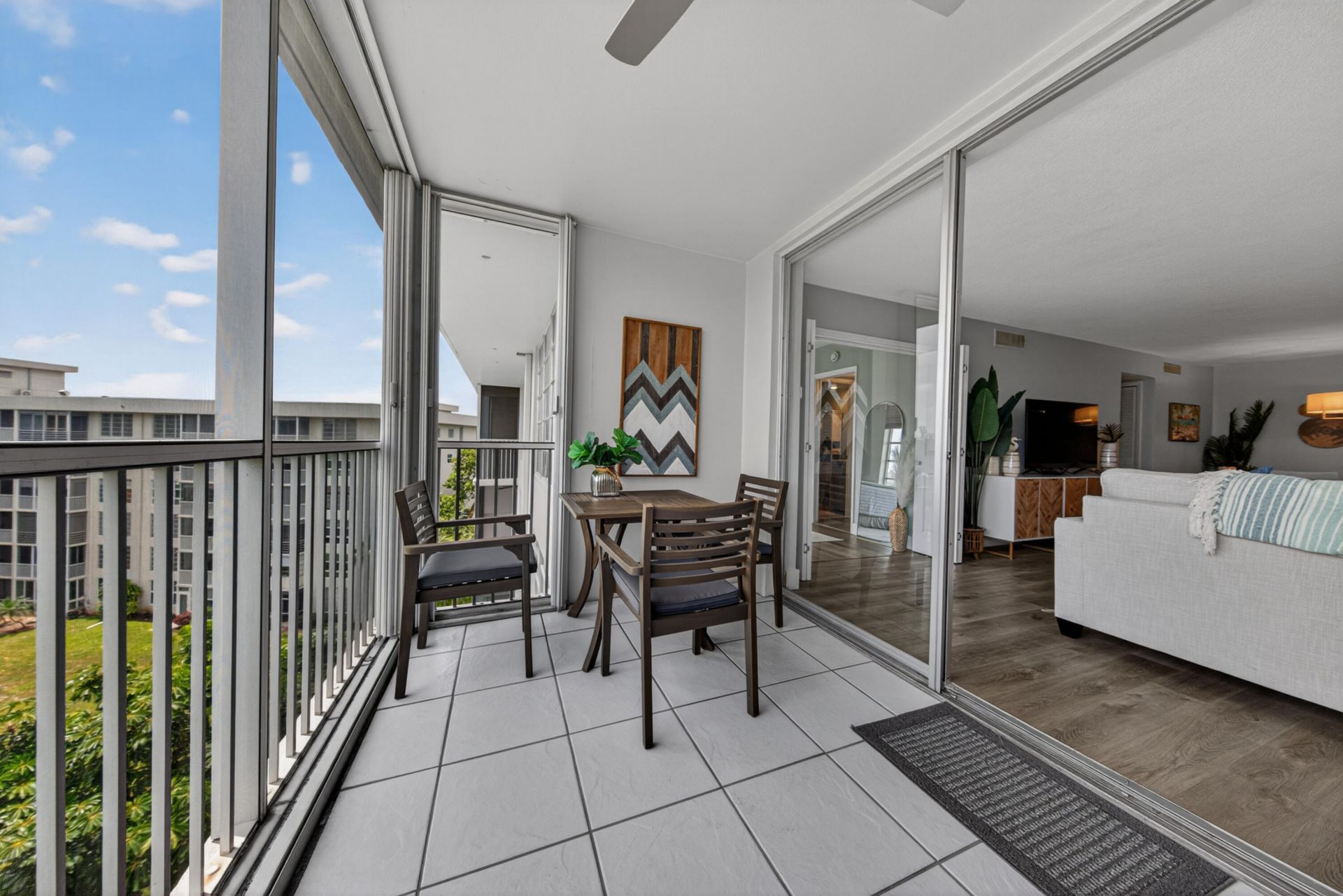 2650 S Course Drive, Unit 603, Pompano Beach, FL 33069 Photo