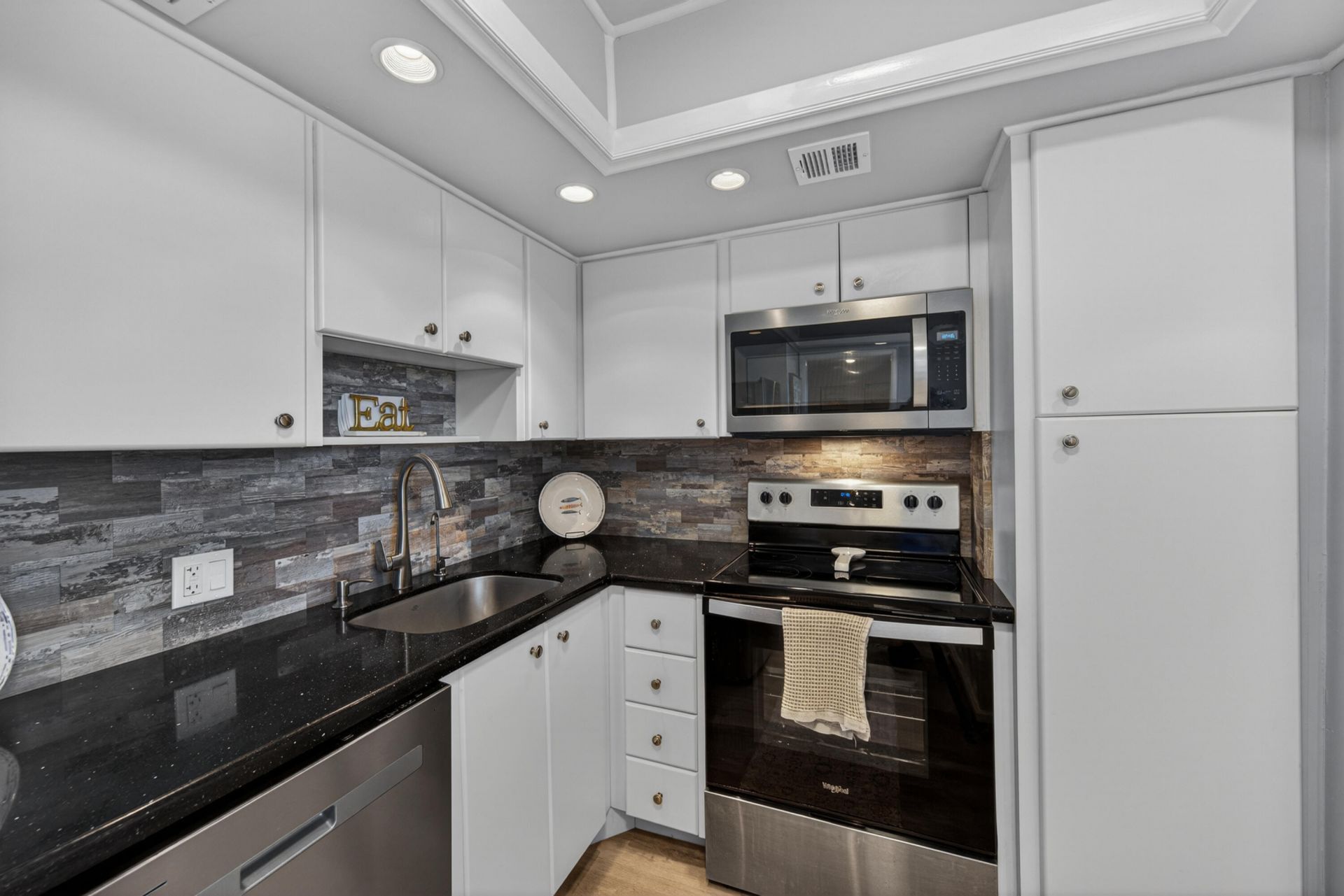 2650 S Course Drive, Unit 603, Pompano Beach, FL 33069 Photo