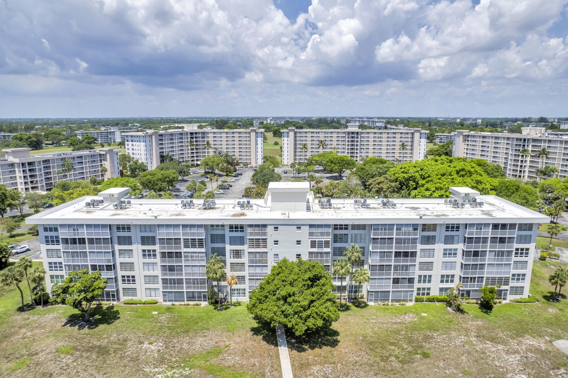 2650 S Course Drive, Unit 603, Pompano Beach, FL 33069 Photo