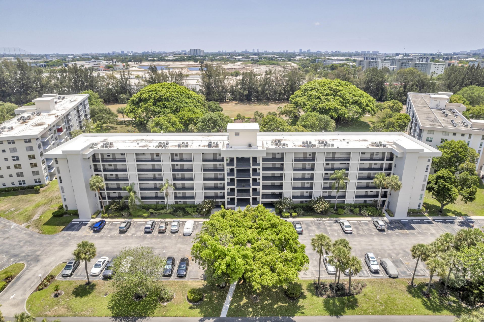2650 S Course Drive, Unit 603, Pompano Beach, FL 33069 Photo