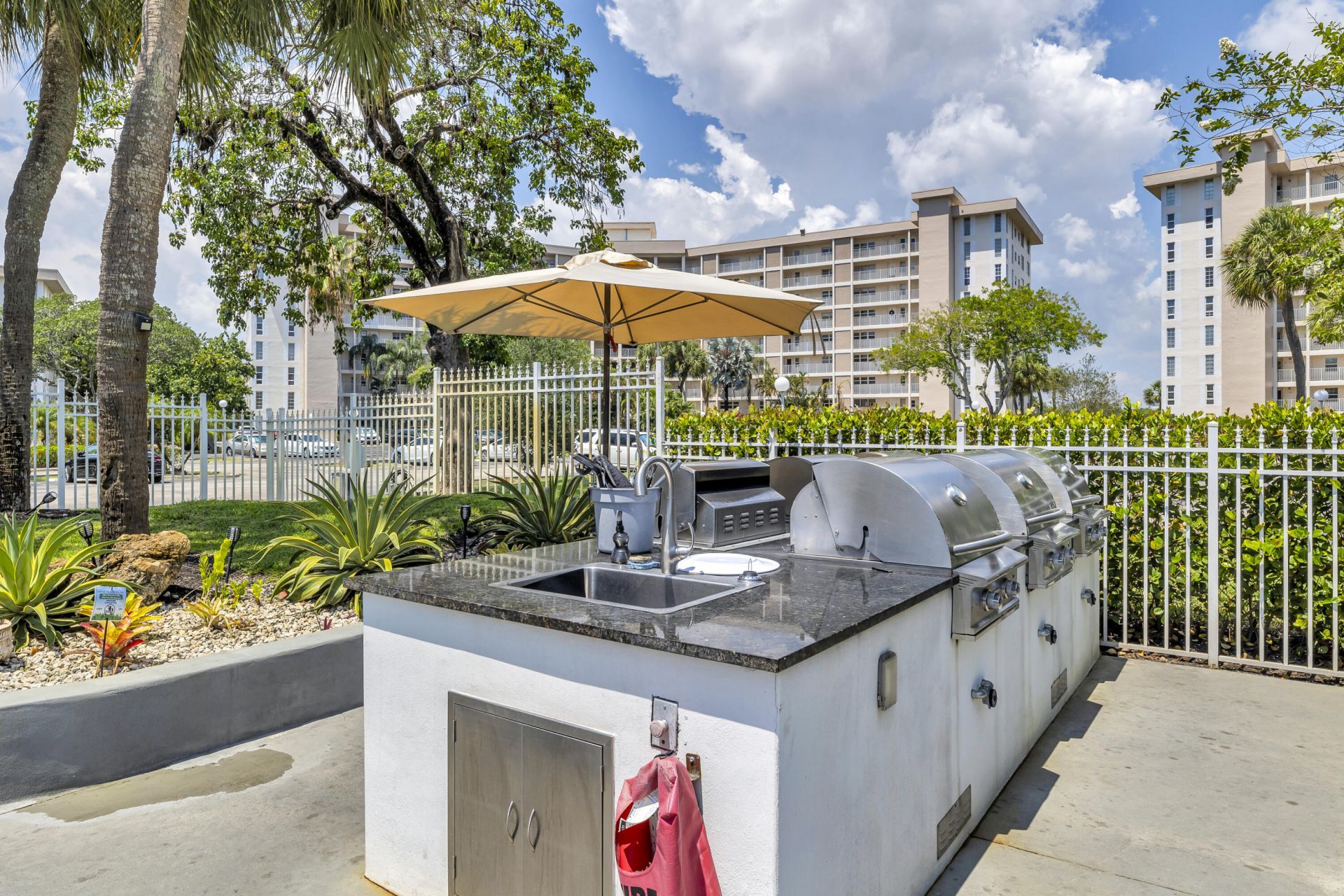 2650 S Course Drive, Unit 603, Pompano Beach, FL 33069 Photo