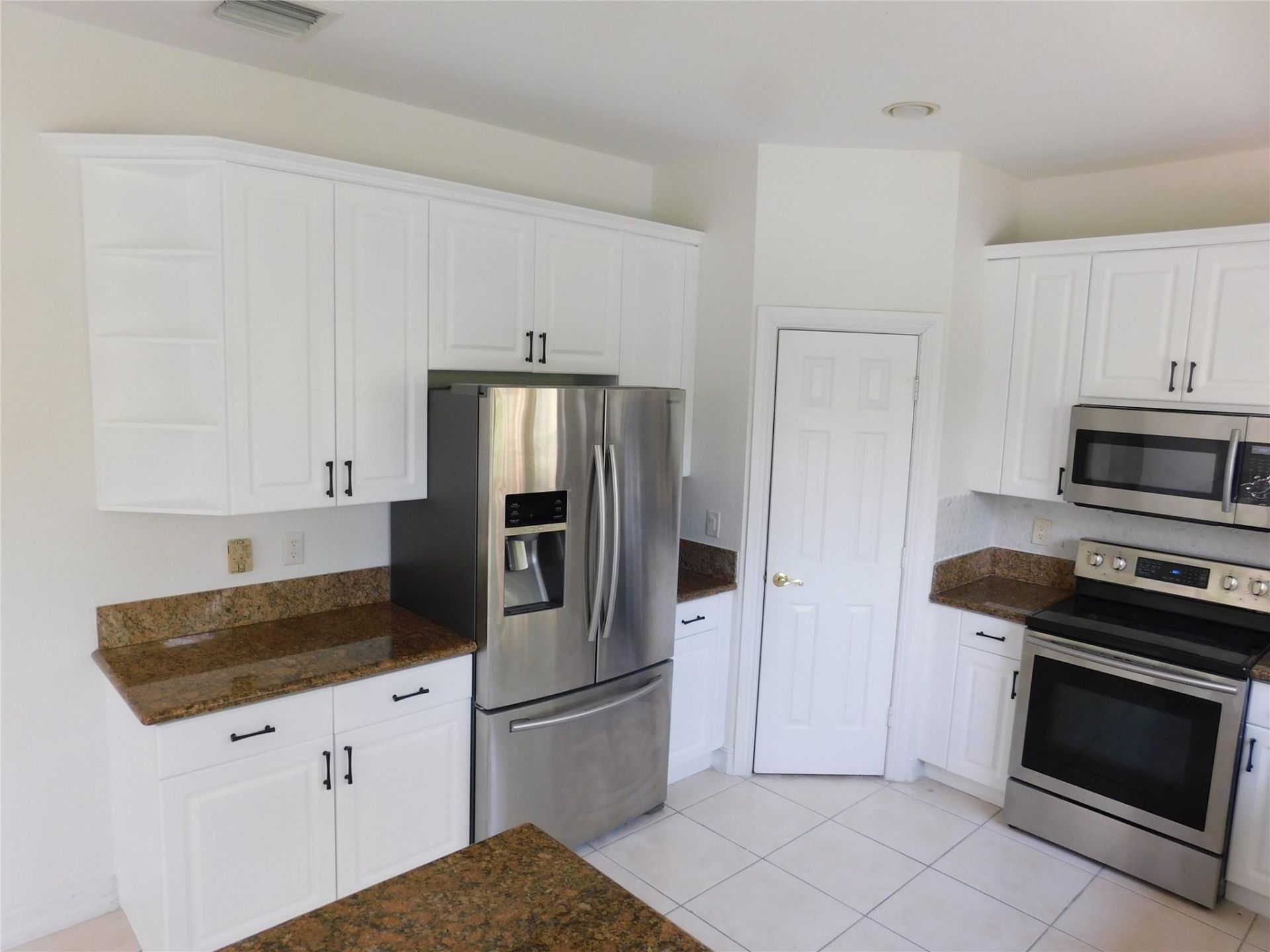 11751 NW 1st Street, Plantation, FL 33325 Photo