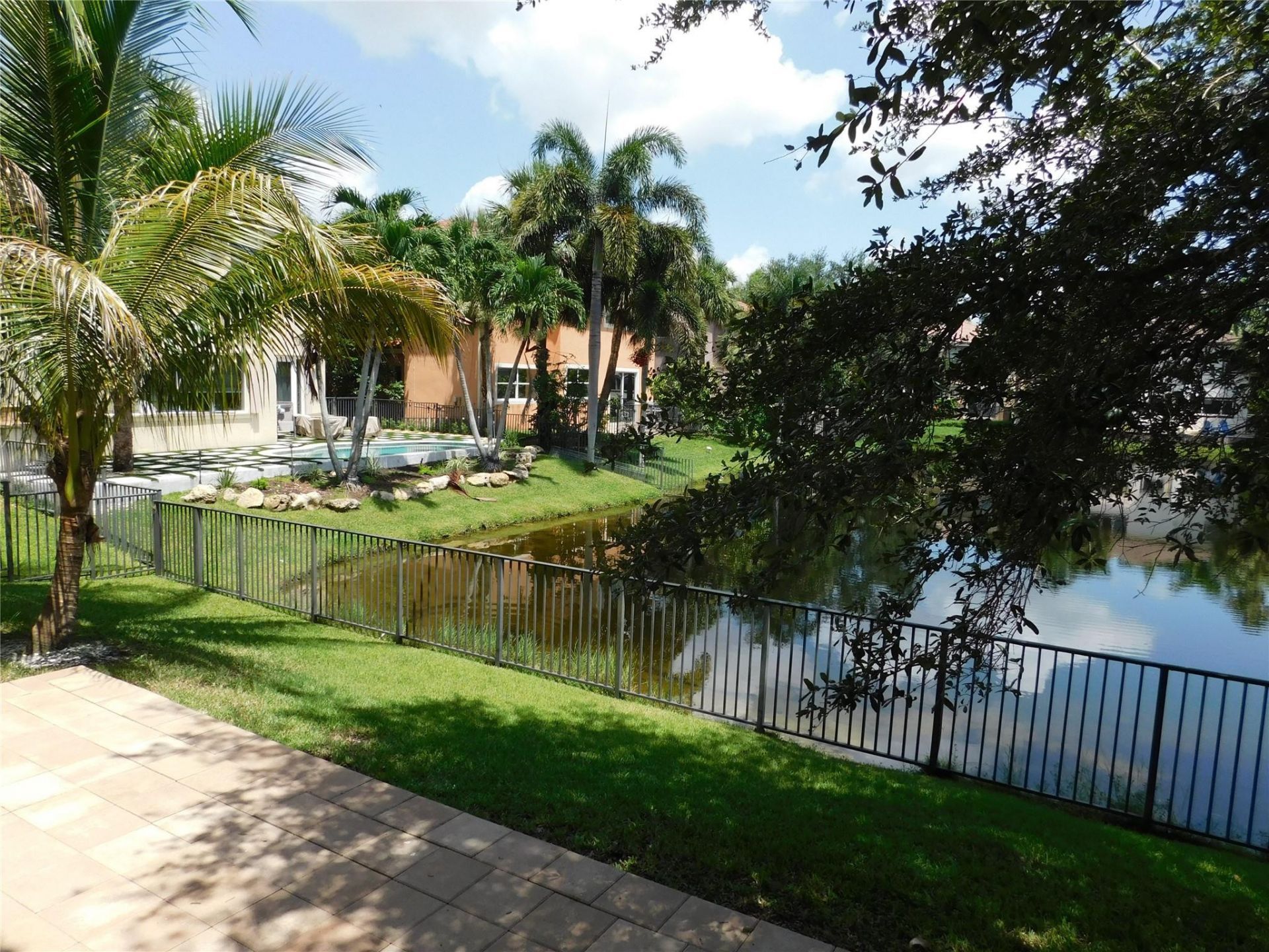 11751 NW 1st Street, Plantation, FL 33325 Photo