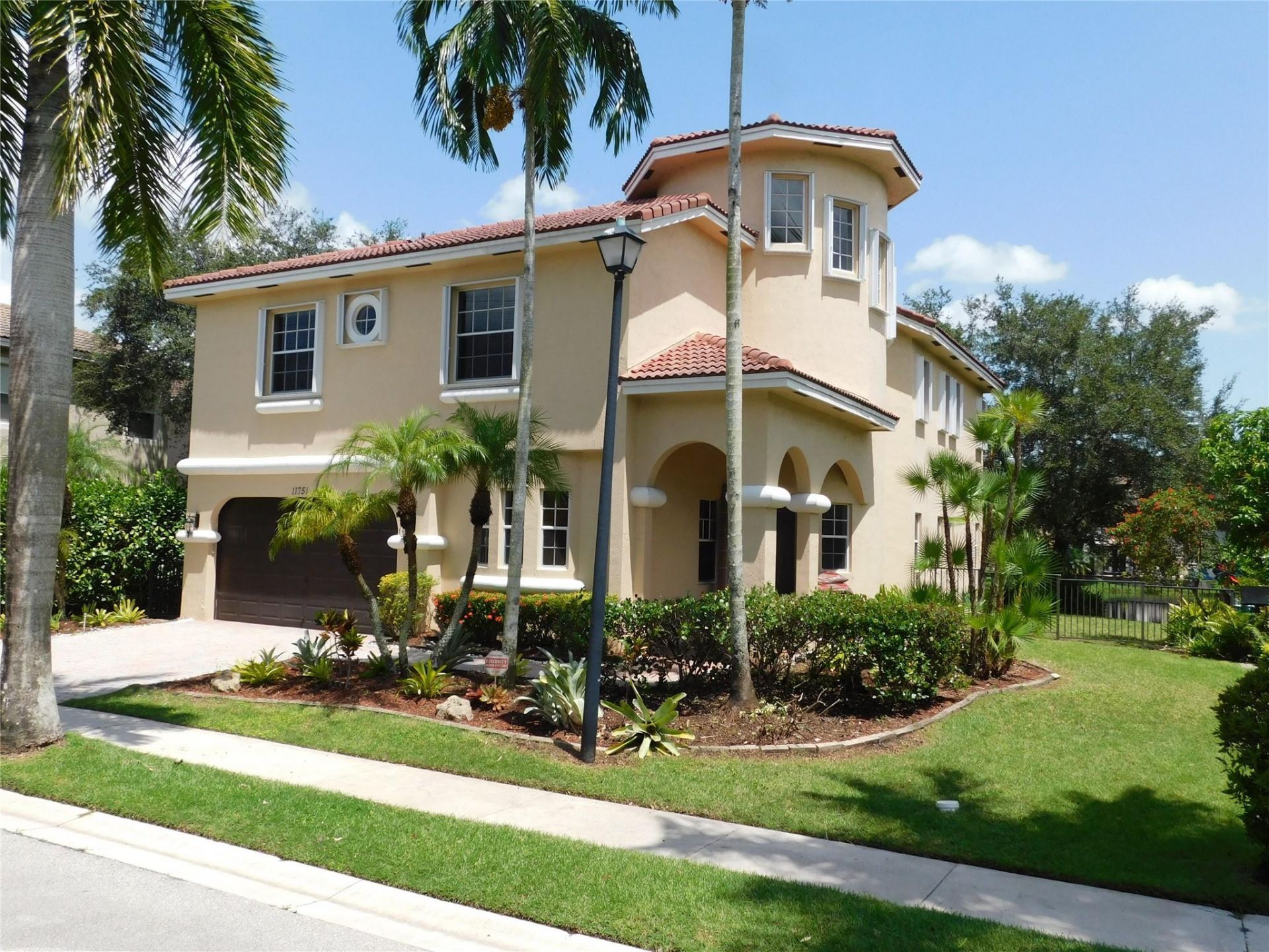11751 NW 1st Street, Plantation, FL 33325 Photo