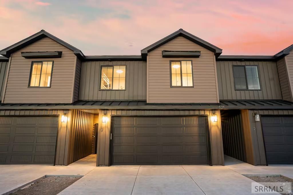 620 N 4th Street, Unit 4, Ashton, ID 83420 Main Photo