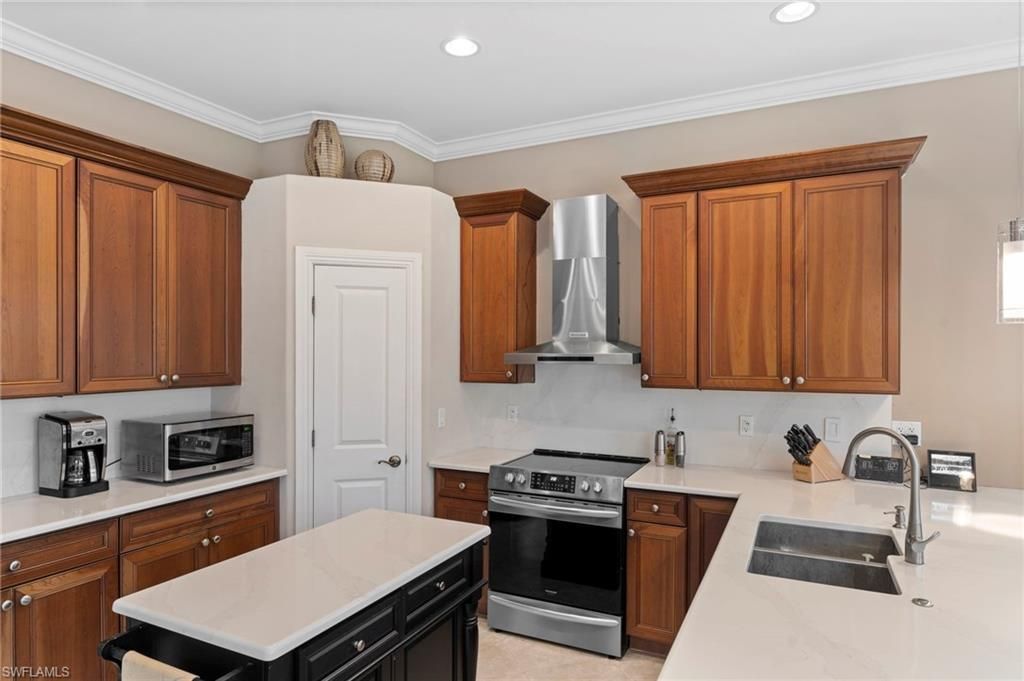 6155 Dogleg Dr , Naples, FL 34113 Photo