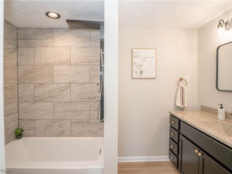 11391 Michelle Drive NW, Canal Fulton, OH 44614 Photo 17