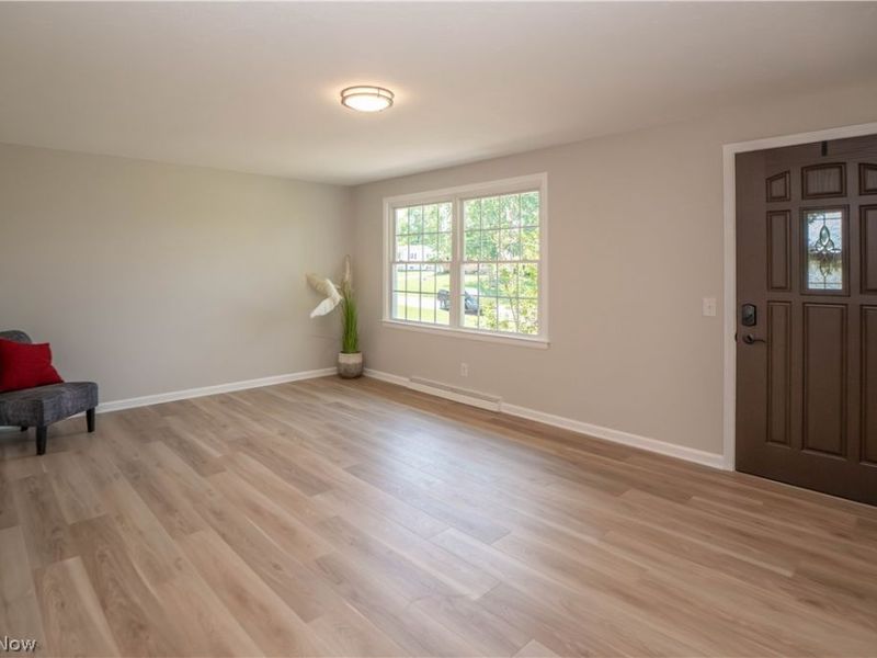 11391 Michelle Drive NW, Canal Fulton, OH 44614 Photo 6