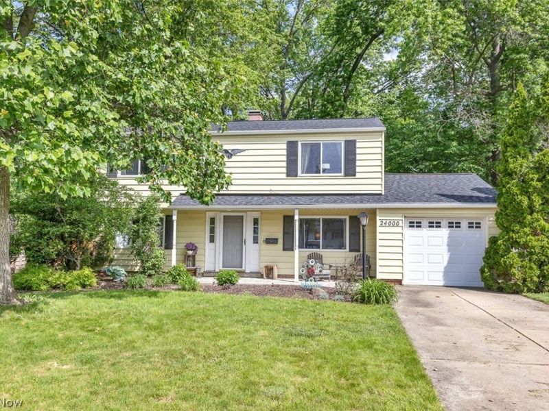 24000 Amesbury Drive , North Olmsted, OH 44070 Photo 1