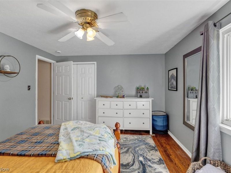 24000 Amesbury Drive , North Olmsted, OH 44070 Photo 28