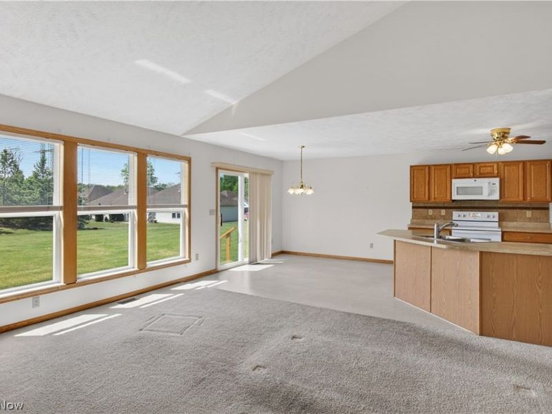 7342 Glengary Drive, Sagamore Hills, OH 44067 Photo 12