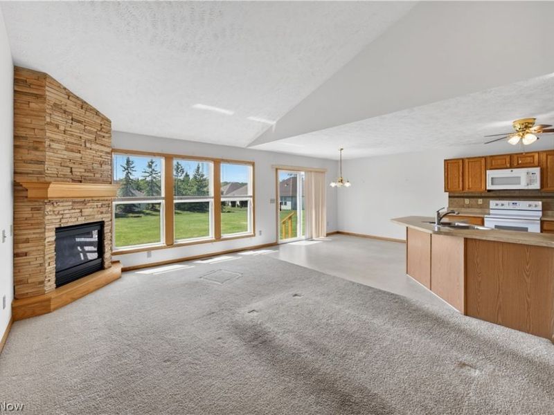 7342 Glengary Drive, Sagamore Hills, OH 44067 Photo 5