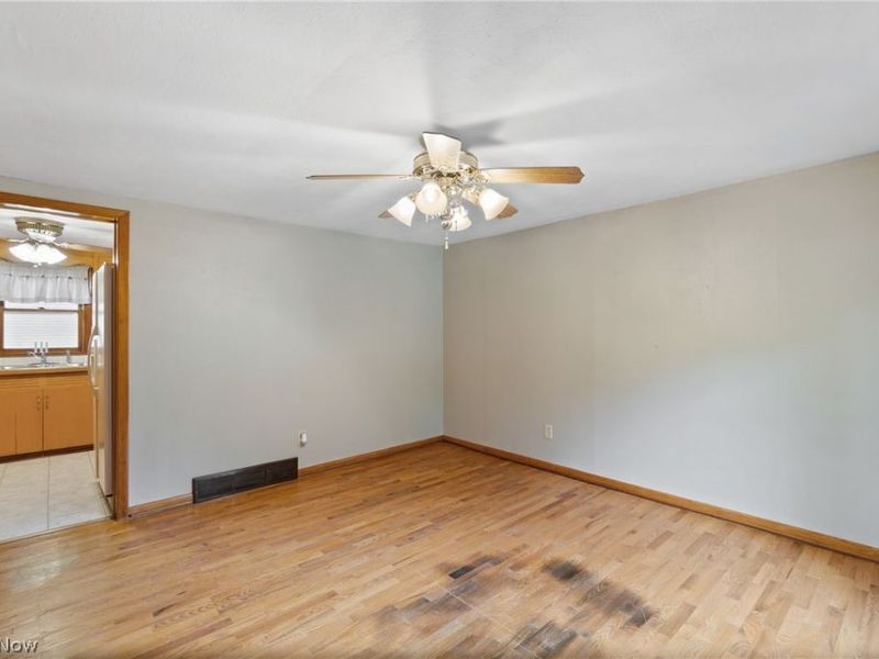 13222 Atwater Avenue NE, Alliance, OH 44601 Photo 13