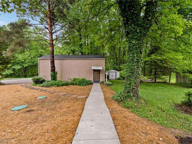 13222 Atwater Avenue NE, Alliance, OH 44601 Photo 6