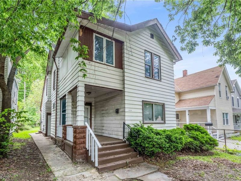 2050 W 83rd Street, Unit 2/UP, Cleveland, OH 44102 Photo 2