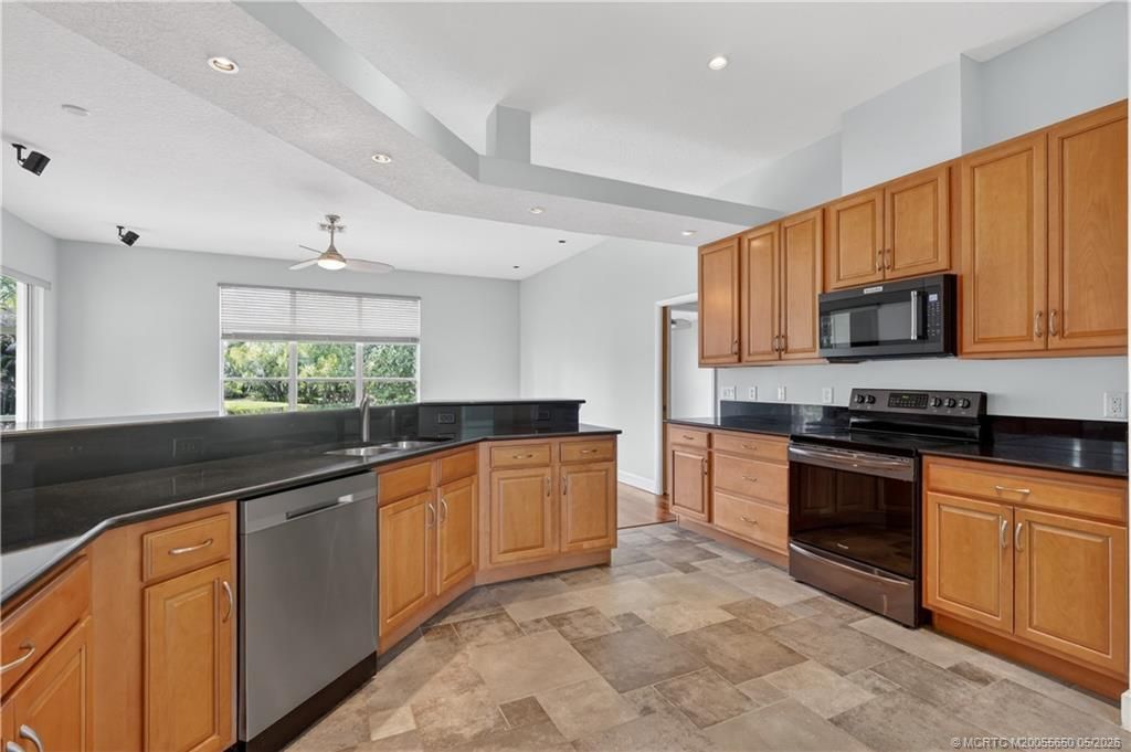 814 SW 29th Street, Palm City, FL 34990 Photo