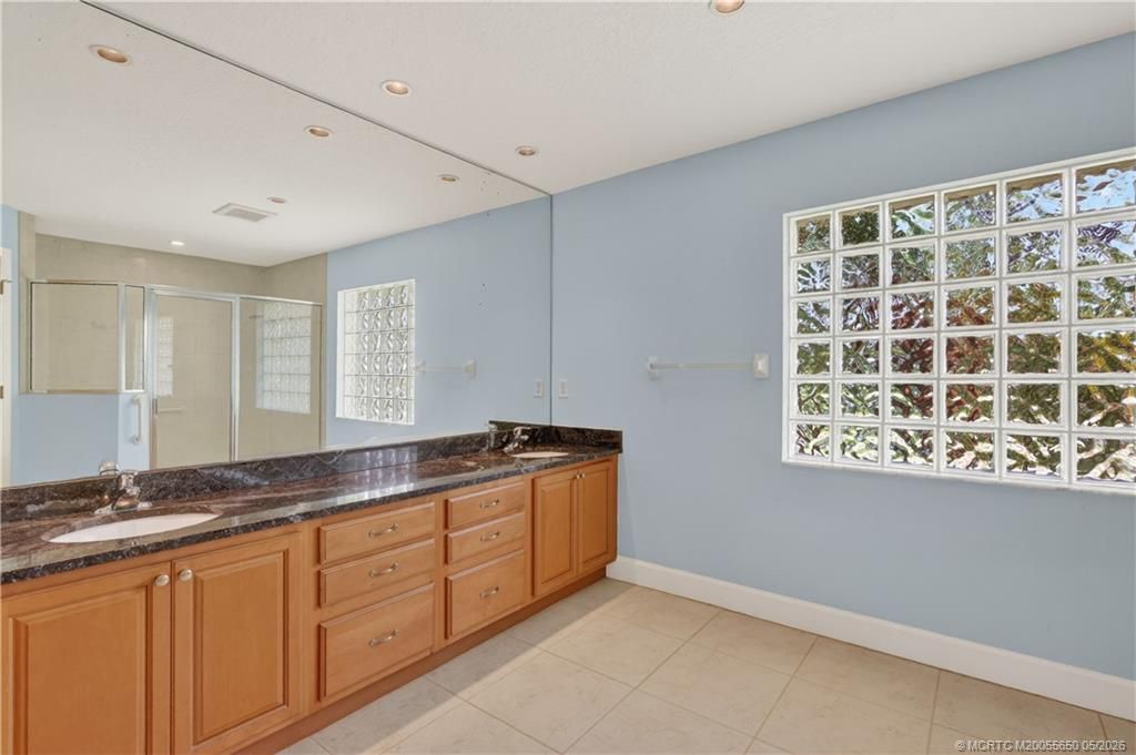 814 SW 29th Street, Palm City, FL 34990 Photo