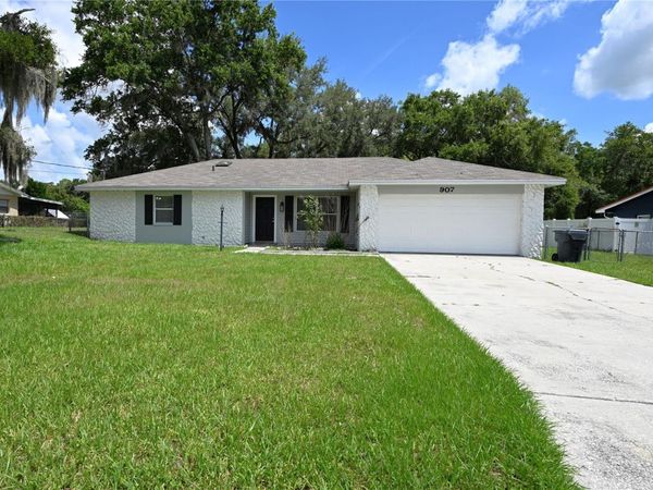 907 SWANN DRIVE , LAKELAND, FL 33809
