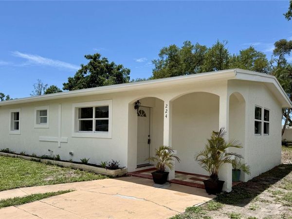 224 W CORNELIUS CIRCLE , SARASOTA, FL 34232