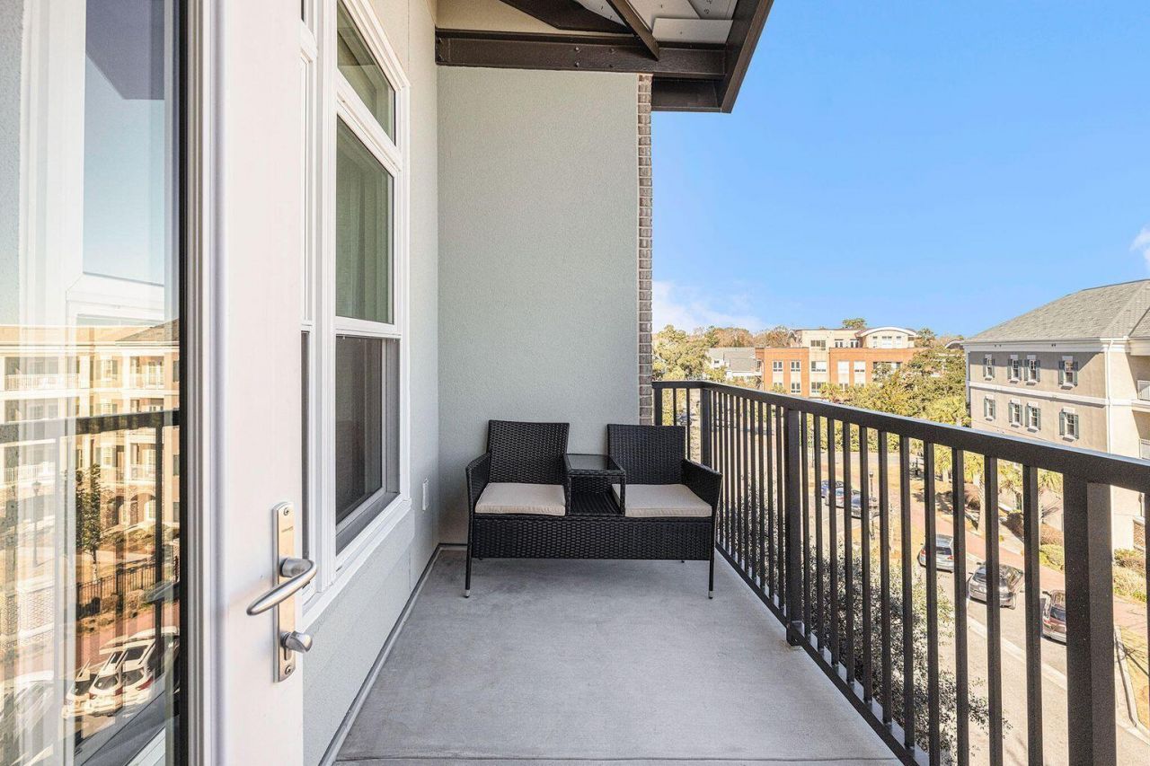 125 Pier View Street Photo 8