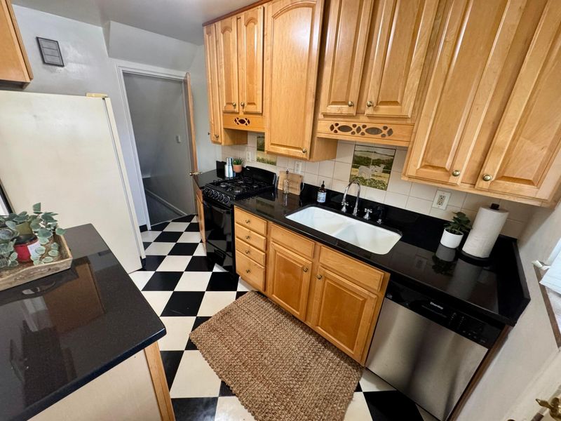 1870 Northwest Boulevard, Unit 8B, Columbus, OH 43212 Photo 17