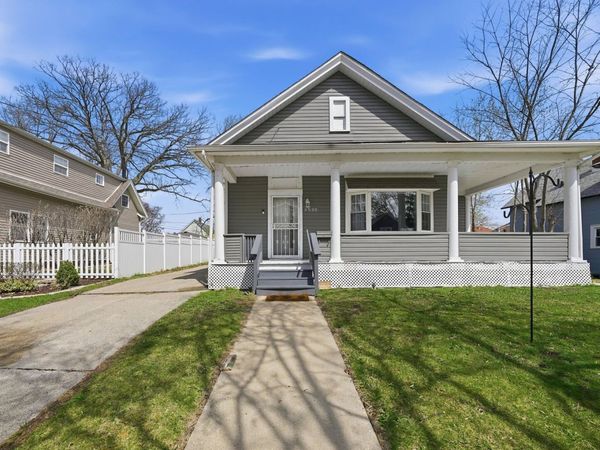 2520 Walnut Street, Blue Island, IL 60406