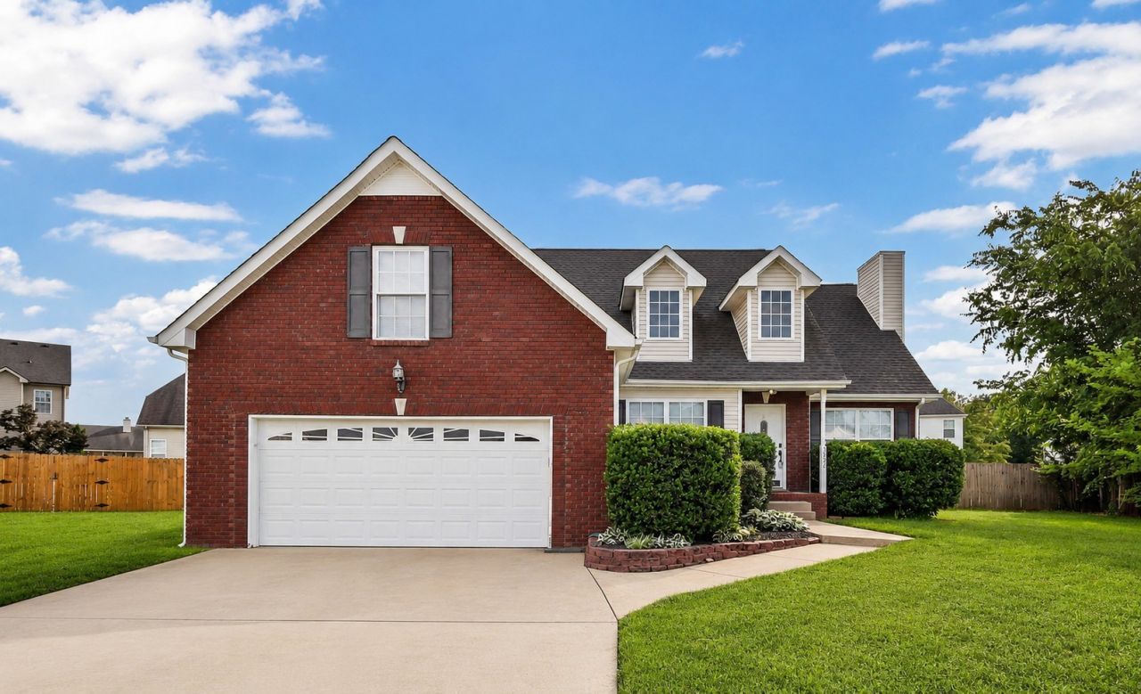 3562 Neena Ct, Clarksville, TN 37042 Main Photo