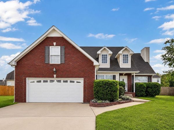 3562 Neena Ct , Clarksville, TN 37042