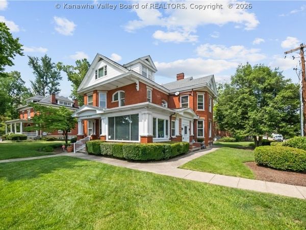 1598 Kanawha Boulevard, Charleston, WV 25311