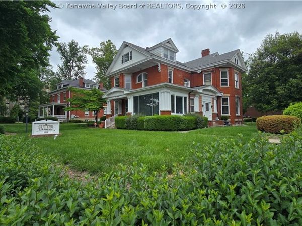 1598 Kanawha Boulevard, Charleston, WV 25311