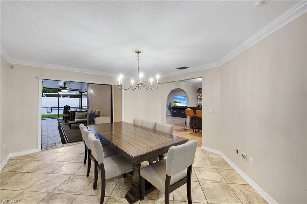 4548 SE 11th Pl , Cape Coral, FL 33904 Photo