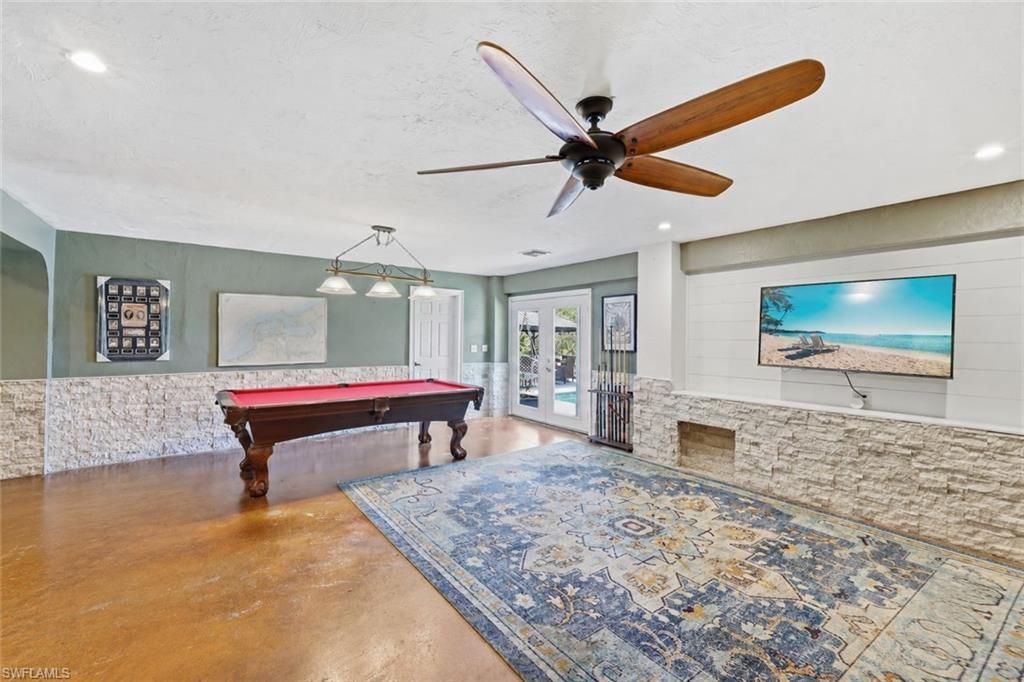 7215 Hendry Creek Dr, Fort Myers, FL 33908 Photo