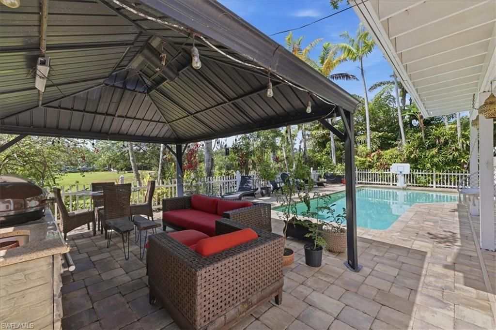 7215 Hendry Creek Dr, Fort Myers, FL 33908 Photo