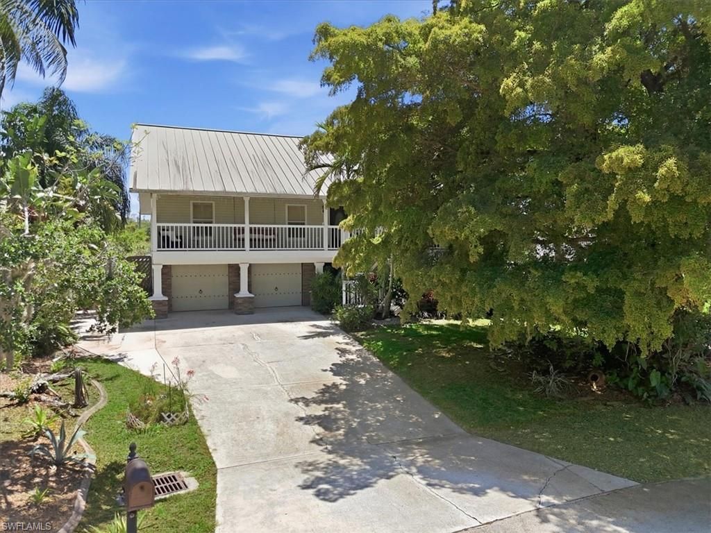 7215 Hendry Creek Dr, Fort Myers, FL 33908 Photo