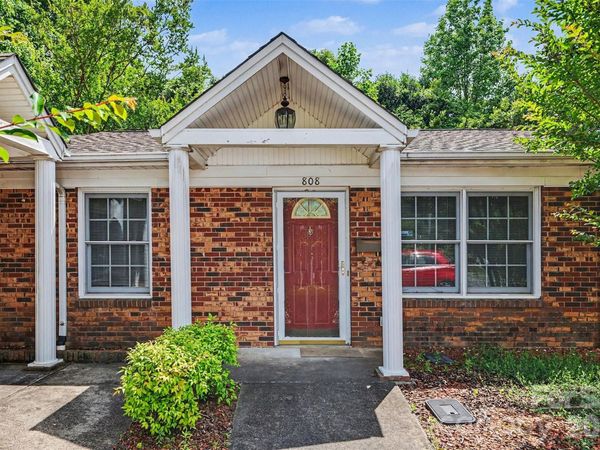 808 Floyd Lane , Gastonia, NC 28052