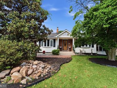 231 CAMBRIA AVENUE, BENSALEM, PA 19020