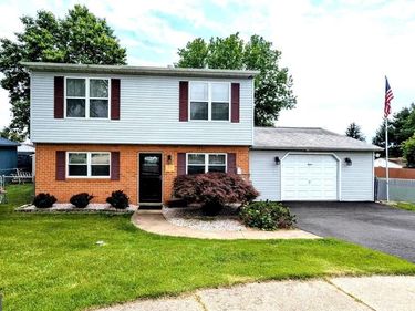 12 ROGERS CIRCLE, NEWARK, DE 19702