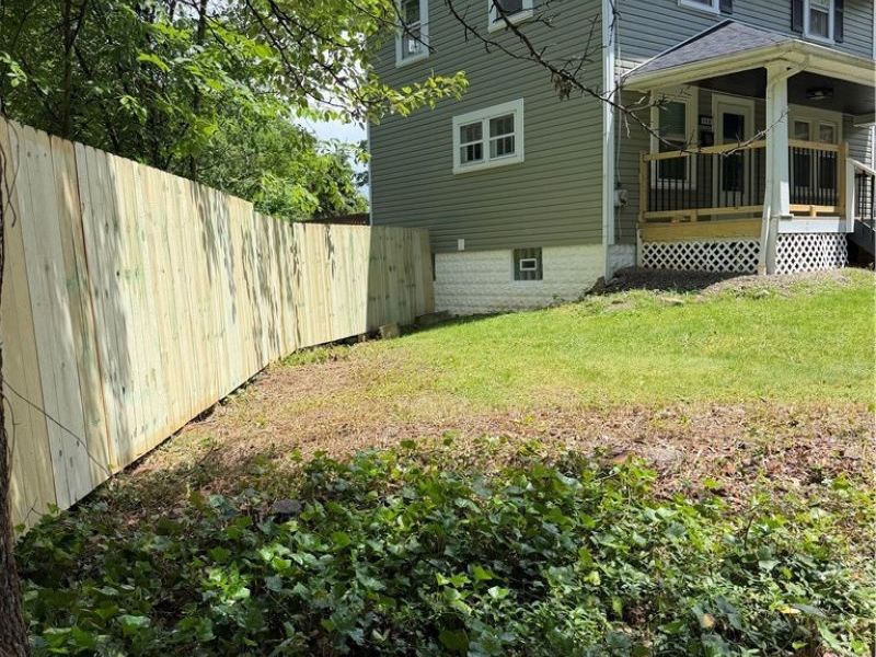 569 Barwell Street, Akron, OH 44303 Photo 4