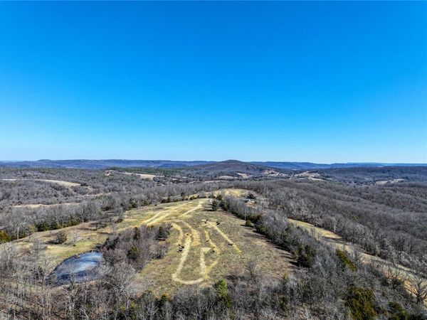 1061 County Road 731 , Berryville, AR 72616
